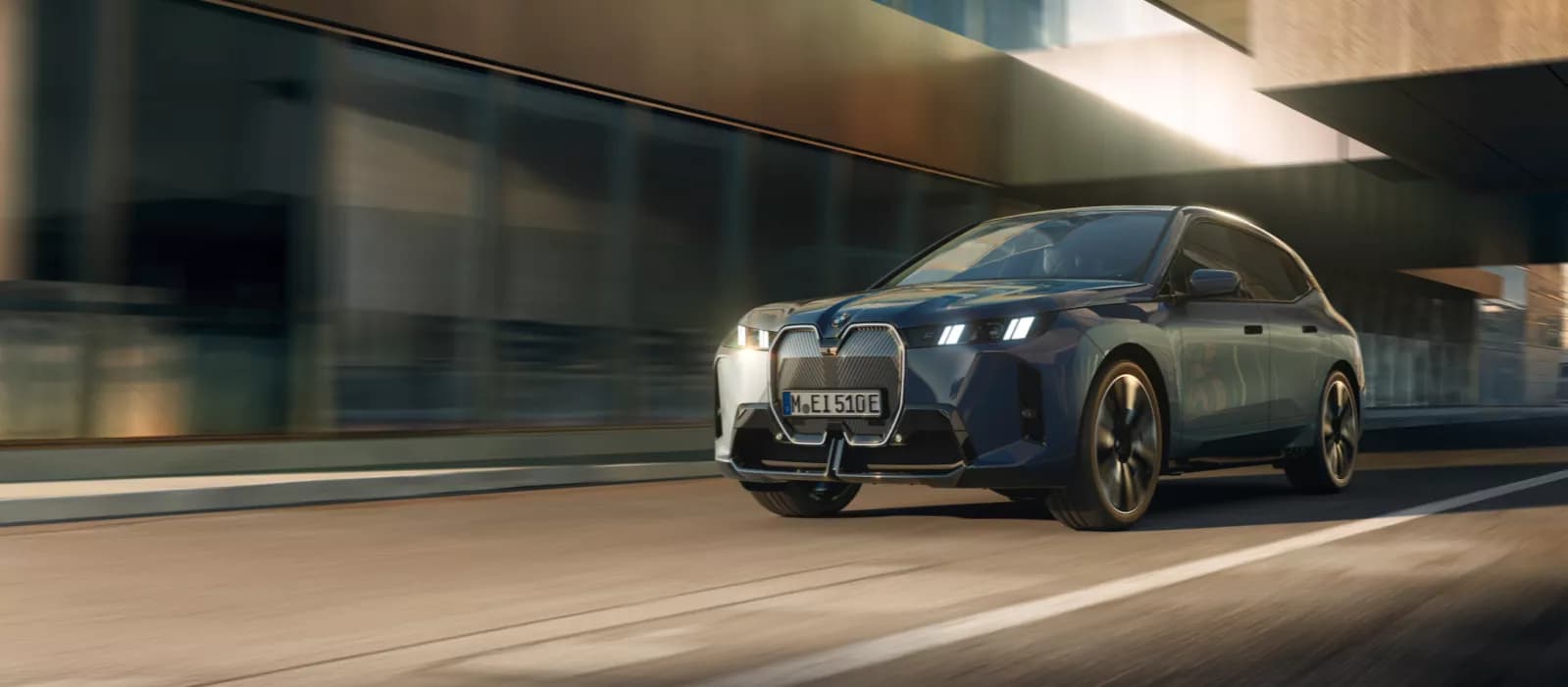 ภาพ BMW iX จากแหล่งข้อมูลที่ตรวจสอบแล้ว