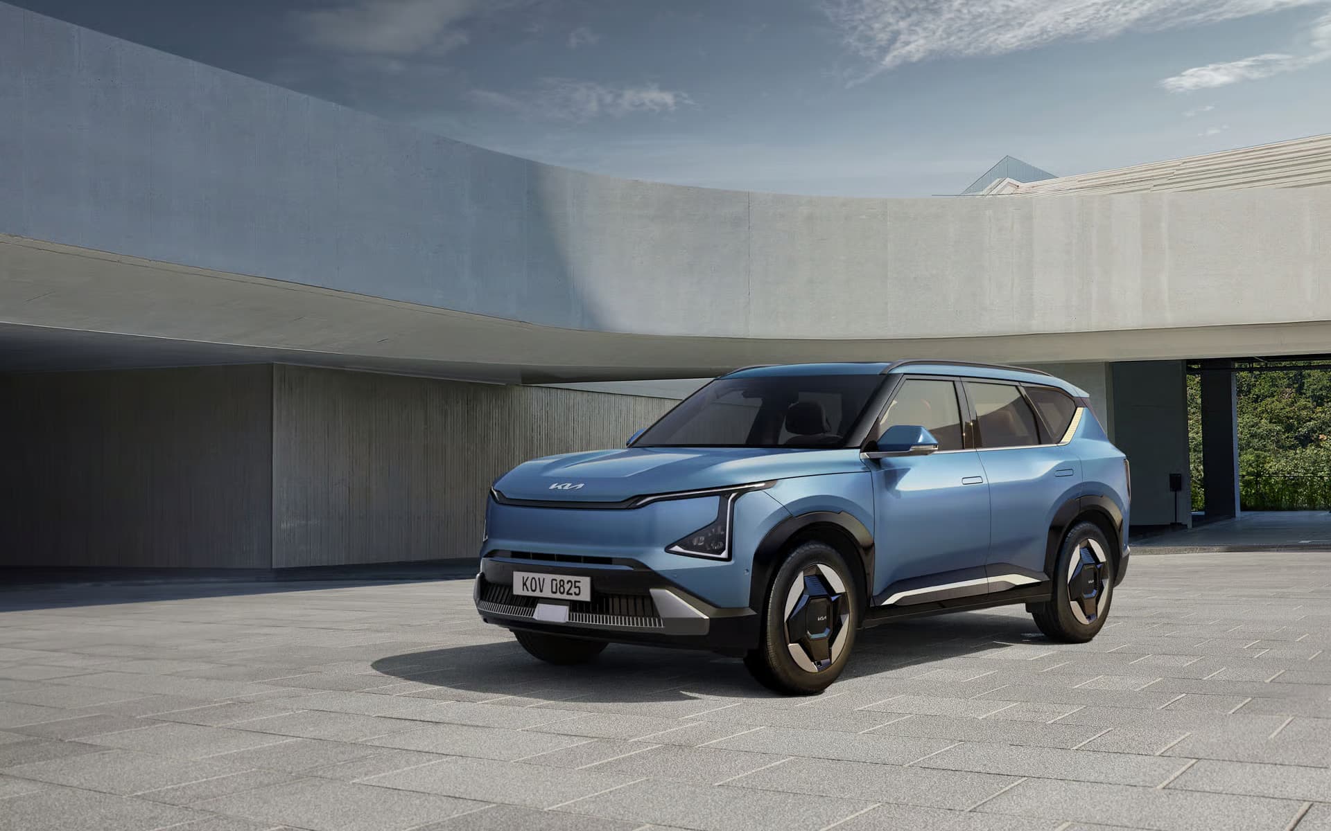 ดูข้อมูล KIA Kia EV5