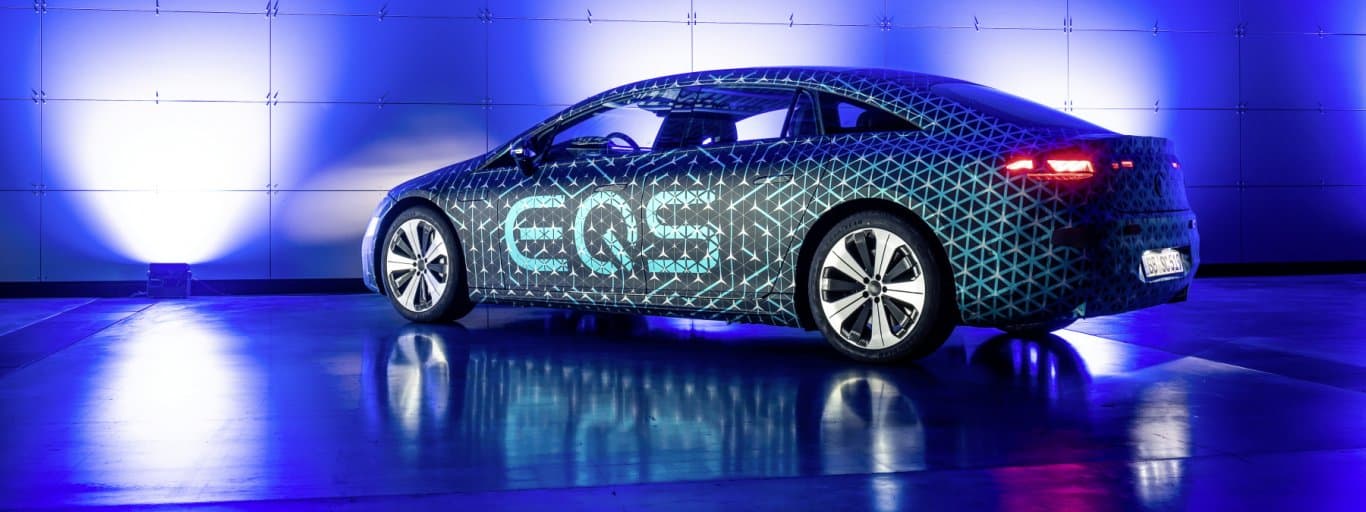 ภาพ Mercedes-Benz EQS จากแหล่งข้อมูลที่ตรวจสอบแล้ว